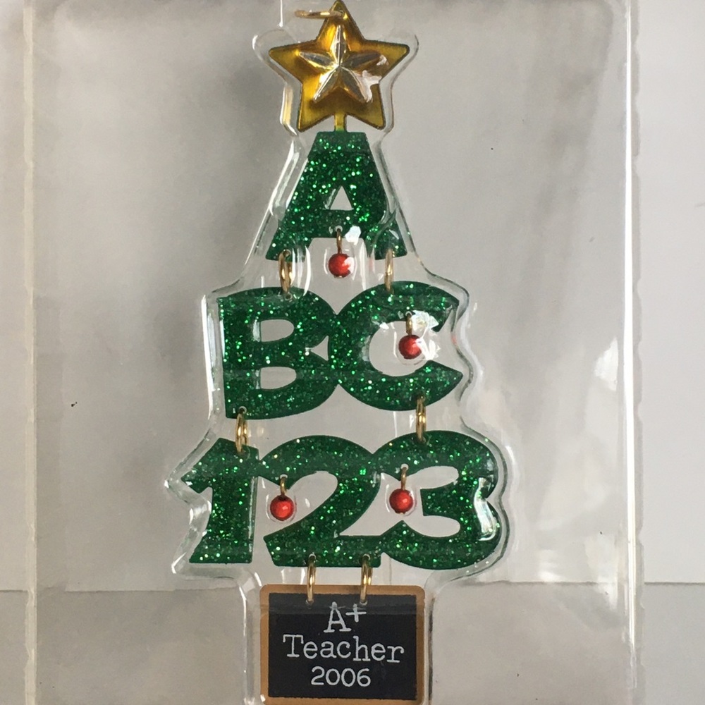 Hallmark Keepsake A+ TEACHER Christmas Ornament Green Tree 2006. New in box.